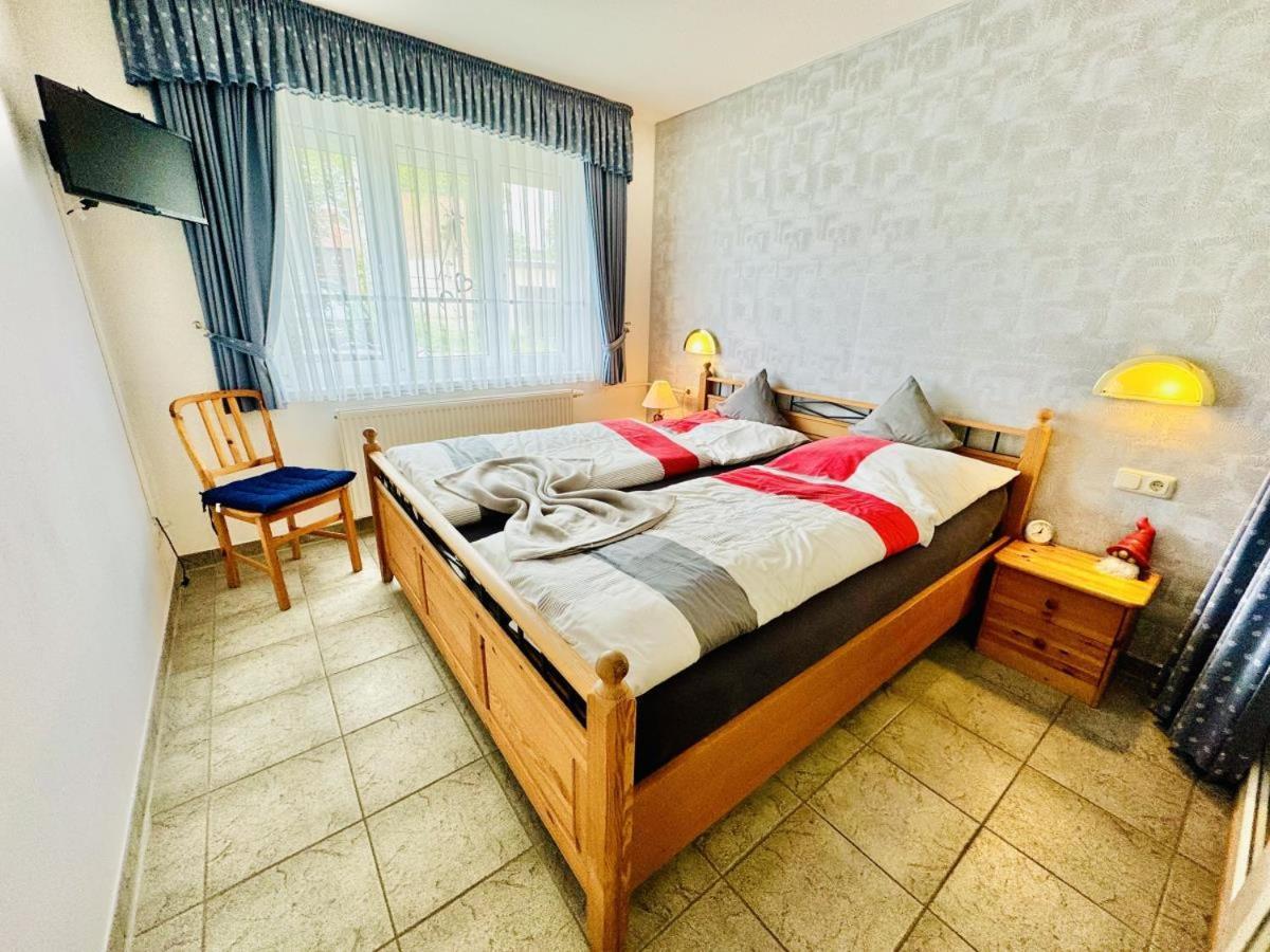 Ferienwohnung Haus Vier Freunde, Vincent Rostock Exterior foto